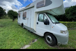 Camper ducato 2.8 idTD knaus suntravel gran garage