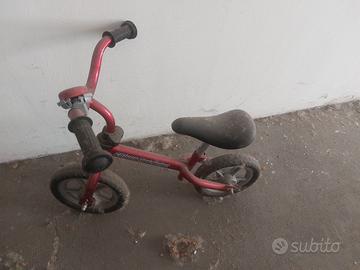 bicicletta da equilibrio.