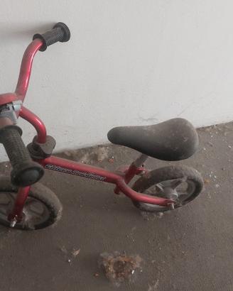bicicletta da equilibrio.
