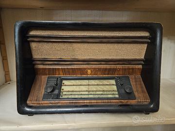 radio marelli anni 60 modello 8A05