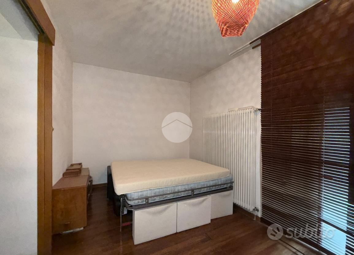 Appartamento – Milano, Lorenteggio, Municipio 6 - Altro