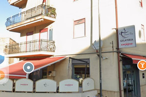 Trilocale centrale con garage