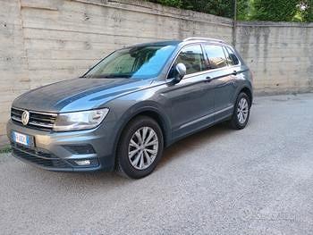 VW Tiguan Business - 2018 2.0 150 CV - TOP