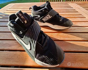 SCARPE SNEAKERS NIKE Nere n. 36
