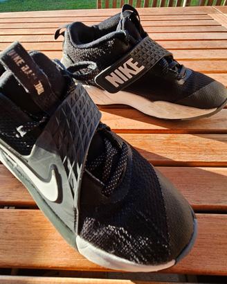 SCARPE SNEAKERS NIKE Nere n. 36