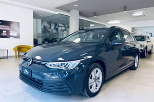 Volkswagen Golf Variant 2.0 tdi Life 115cv dsg