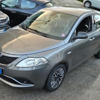 Lancia Ypsilon 1.3 MJT 16V 95 CV 5 porte S&S Plati