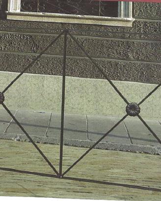 Ringhiera  Modello Perugia rettangolare in ferro