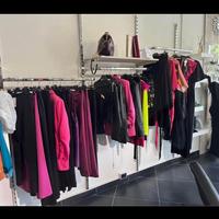 stock abbigliamento accessori e scarpe