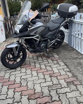 Honda 750 nc abs dct