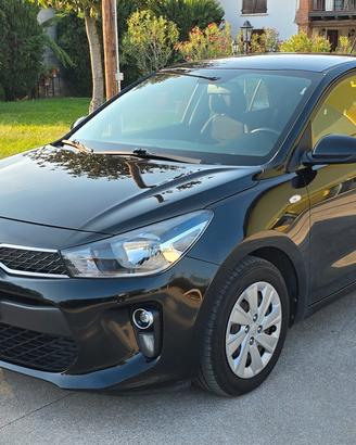 KIA RIO 1200 GPL