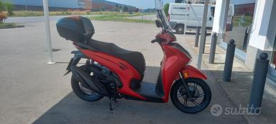 Honda SH 350 sporty 2025 tasso 0%