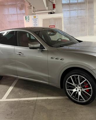 Maserati levante 250cv anno 2017
