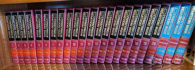 nuova enciclopedia  universale 
