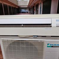 Climatizzatore Daikin con split