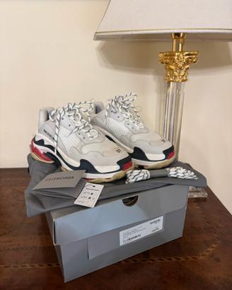 BALENCIAGA triple S n.37 white red