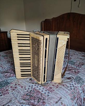 Fisarmonica Hohner Tango IV