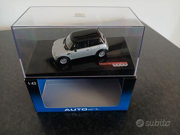 BMW Mini Cooper 1:43 AUTOart no Dinky-Politoys-Ixo