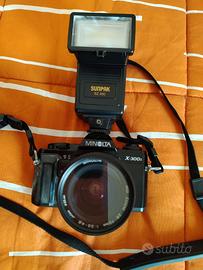 Minolta X-300s + Zoom 28-70mm + Flash Sunpak + Acc