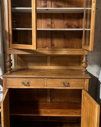 Credenza