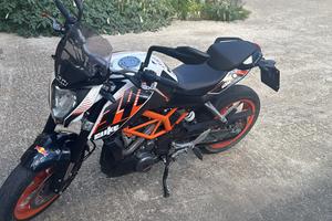 Ktm duke 390