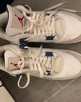 scarpe off white Jordan travis scott