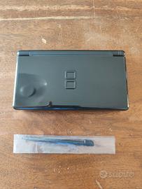 CONSOLE NINTENDO DS LITE NERA + ALIMENTATORE 