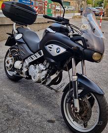 BMW 650