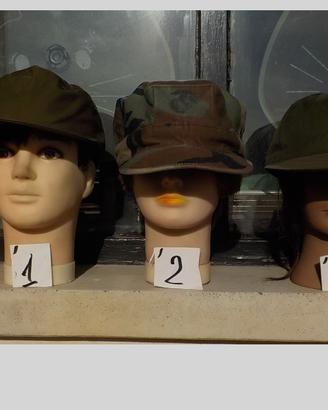 Vari Cappelli Militari