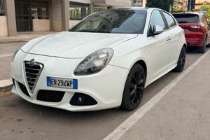 Alfa Romeo Giulietta 1.6 105cv progression