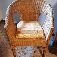 Poltroncina in vimini