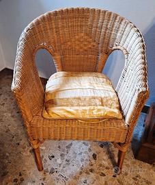 Poltroncina in vimini