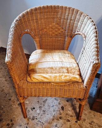 Poltroncina in vimini