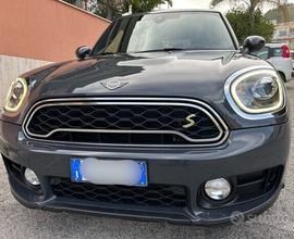 Mini Cooper S Countryman se all4 ibrida plug in 22