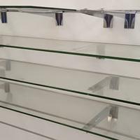 Mensole in vetro con accessori