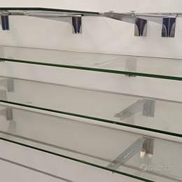 Mensole in vetro con accessori