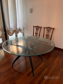 Tavolo rotondo in cristallo