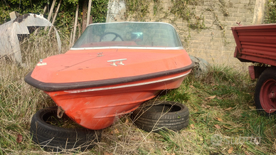 Motoscafo e motore senza patente