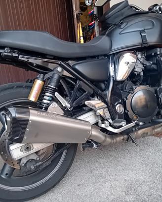Suzuki 750 gsx inazuma