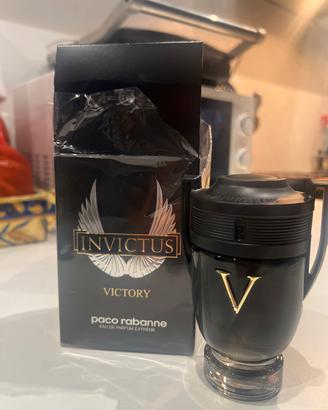 profumo invictus 