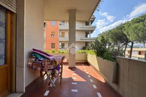 3 LOCALI A CAMPI BISENZIO