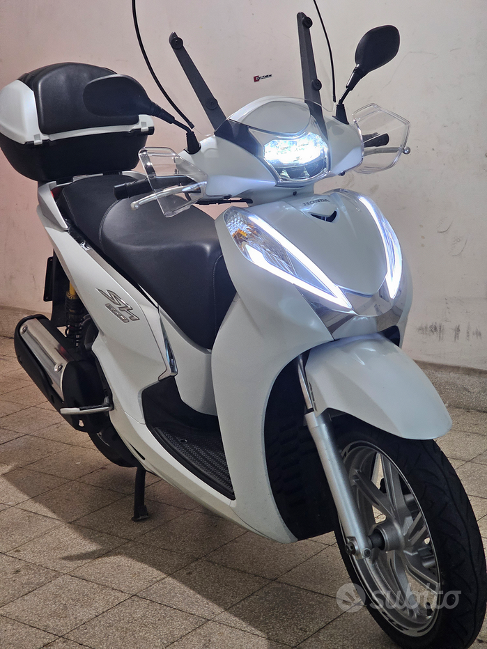 Honda SH 300 usata a messina per € 3.500