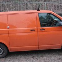 Volksvaghen transporter 2.0 TDI 140 CV lung 4,904