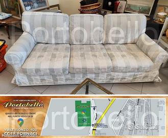 Codice: 6722 DIVANO N.3 POSTI STILE CLASSICO IN T