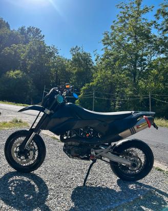 Ktm 690 smc