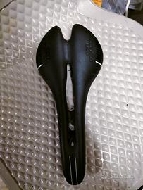 sella bici con carro carbonio