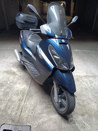 Piaggio X7 250