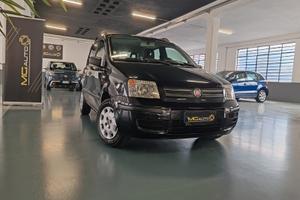 auto con frizione nuova in perfette condizioni 