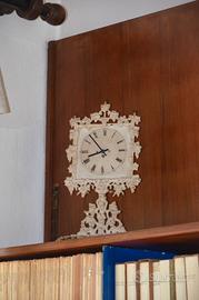 Orologio da libreria