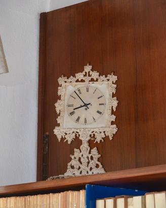 Orologio da libreria